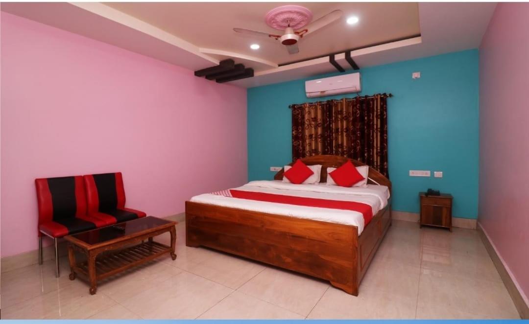 Hotel Ayush International Balasore Dış mekan fotoğraf